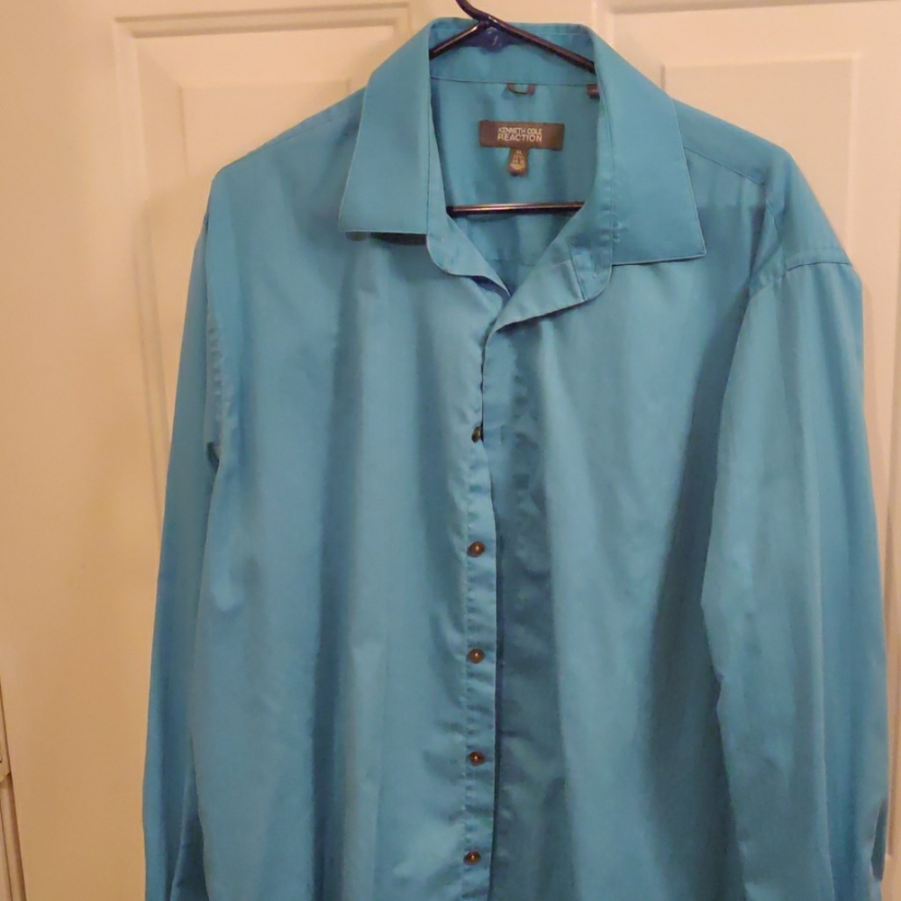 Kenneth Cole Reaction Button-Up (XL)